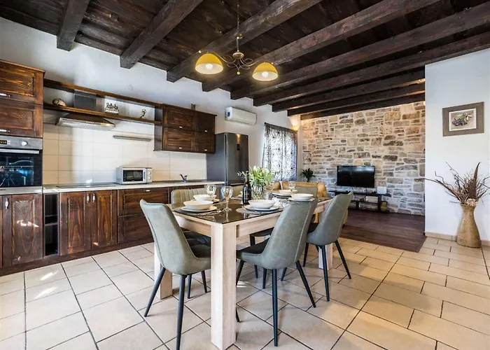 Villa Stone Petit Rustica With Pool