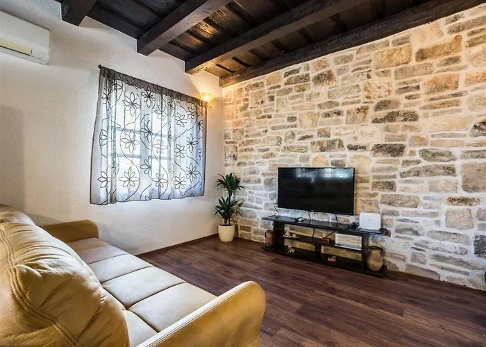 Stone Petit Rustica With Pool * Sukošan