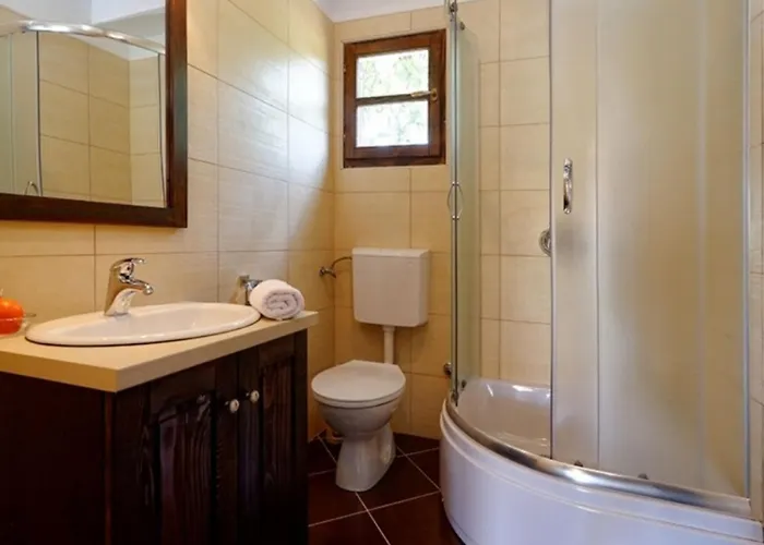 Stone Petit Rustica With Pool