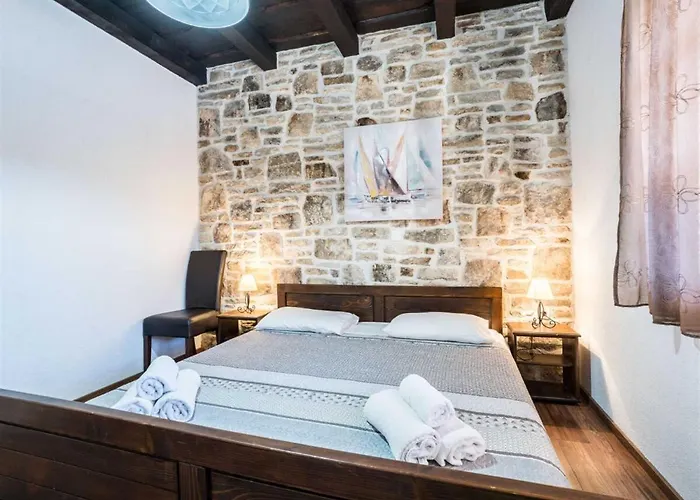 Villa Stone Petit Rustica With Pool